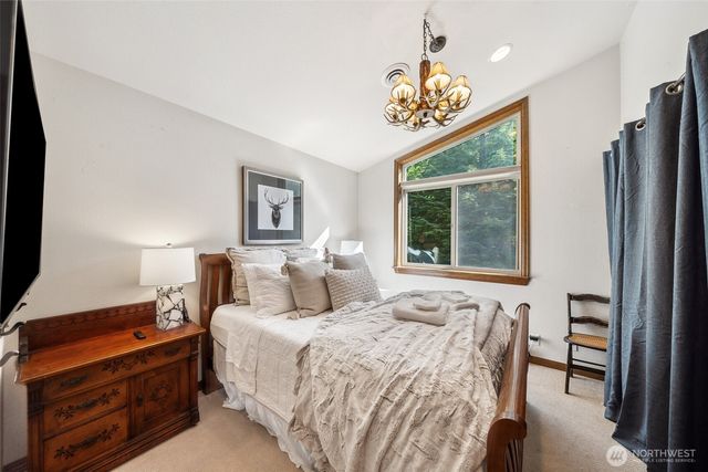 132 Hellem Drive, Packwood, WA 98361