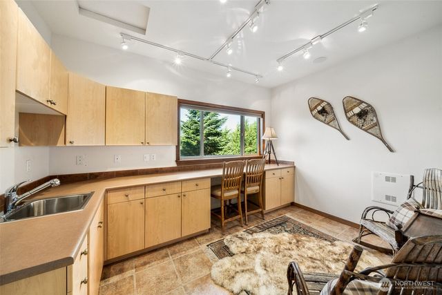 132 Hellem Drive, Packwood, WA 98361