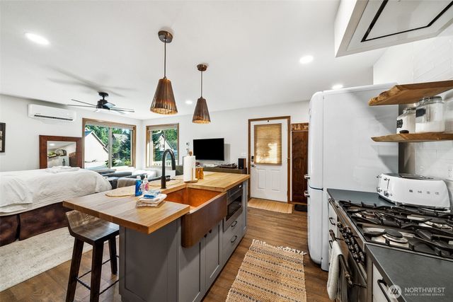 132 Hellem Drive, Packwood, WA 98361