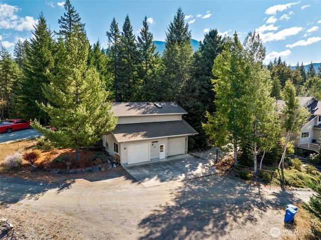 132 Hellem Drive, Packwood, WA 98361