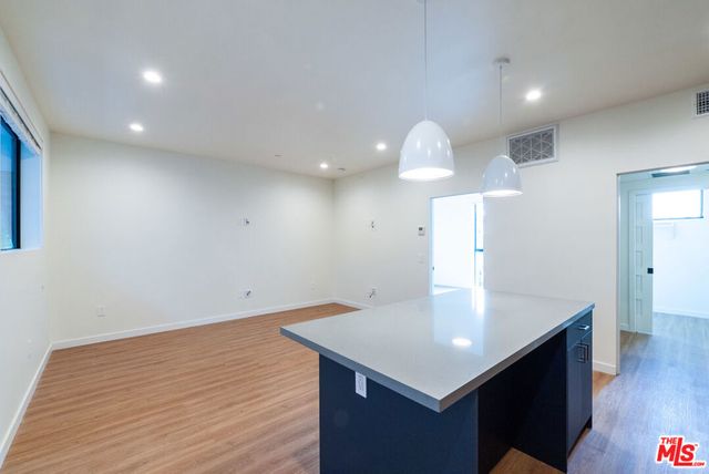 747 Lillian Way 3, Los Angeles, CA 90038