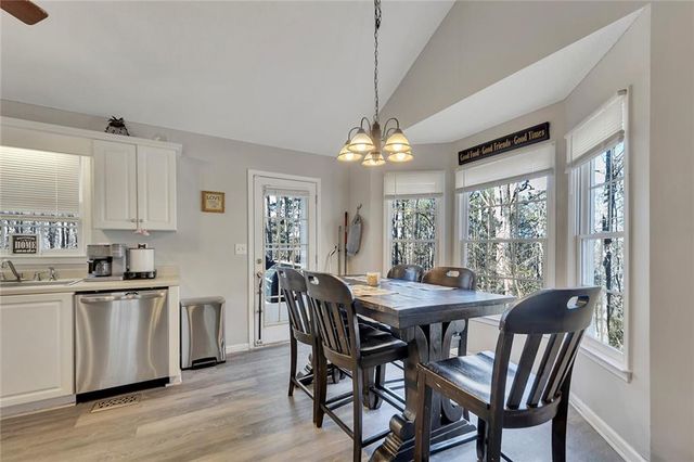 8 Bethnal Way, Douglasville, GA 30134