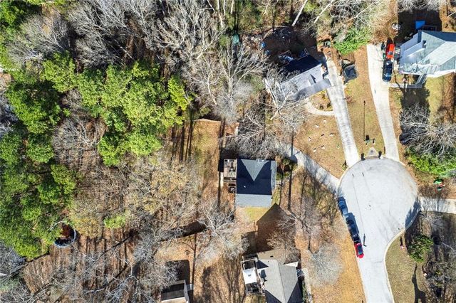 8 Bethnal Way, Douglasville, GA 30134