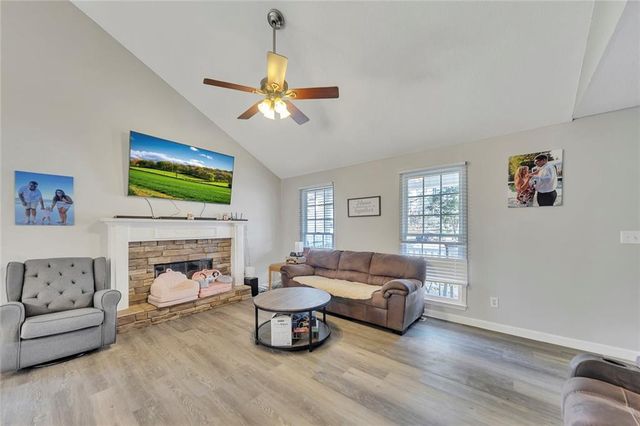 8 Bethnal Way, Douglasville, GA 30134