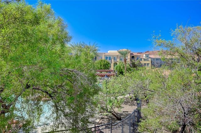 30 Strada Di Villaggio 248, Henderson, NV 89011