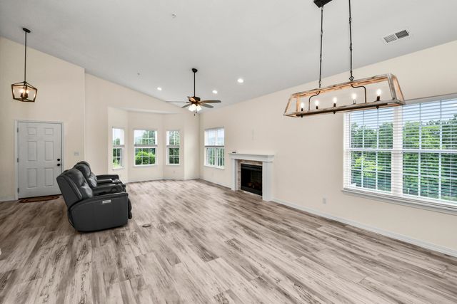 113 Rue De Villas Circle, Branson, MO 65616