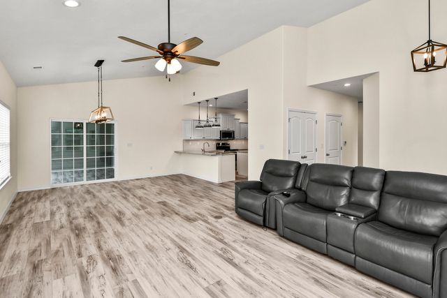 113 Rue De Villas Circle, Branson, MO 65616