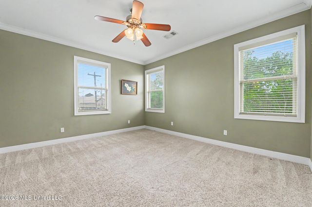 6253 Shawnee Street, Kiln, MS 39556