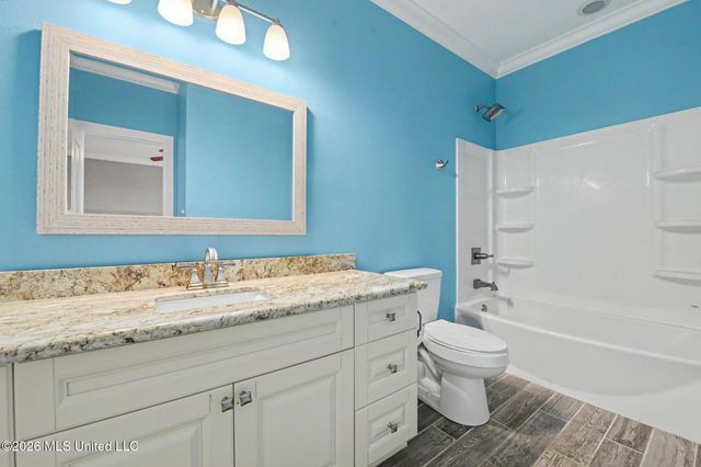 6253 Shawnee Street, Kiln, MS 39556