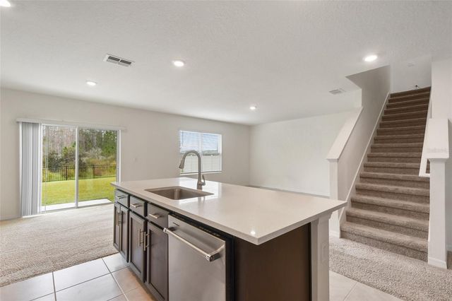 1363 FOX SQUIRREL DRIVE, Davenport, FL 33897