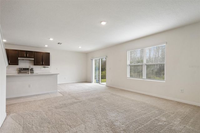 1363 FOX SQUIRREL DRIVE, Davenport, FL 33897