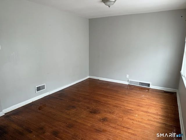 118 Cherry Ann Street, New Haven, CT 06514