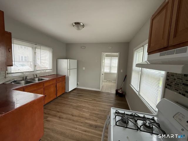 118 Cherry Ann Street, New Haven, CT 06514