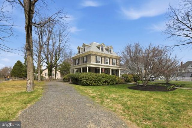 108 W. GILLAM, Langhorne, PA 19047