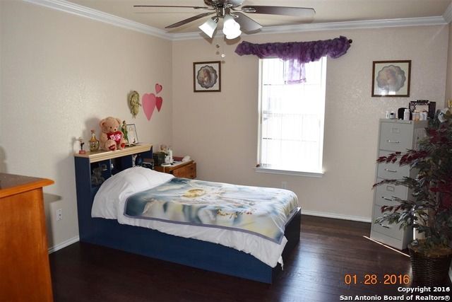 1302 Sun Garden, San Antonio, TX 78245