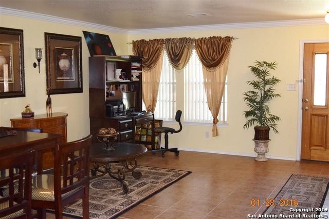 1302 Sun Garden, San Antonio, TX 78245
