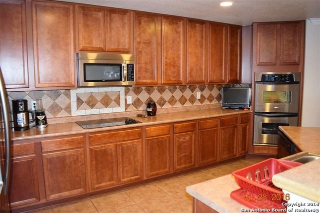 1302 Sun Garden, San Antonio, TX 78245