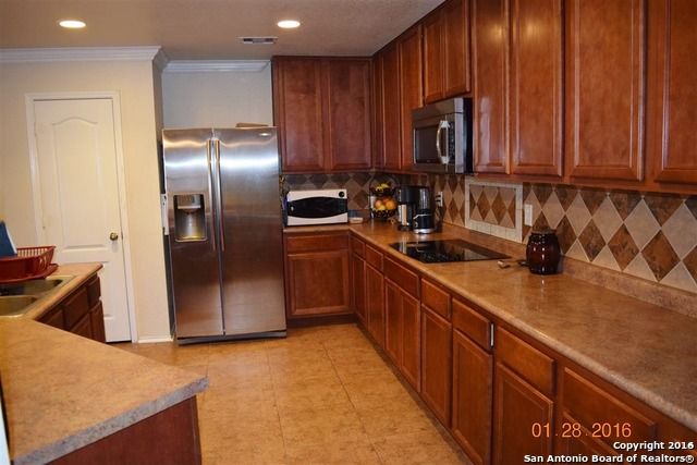1302 Sun Garden, San Antonio, TX 78245