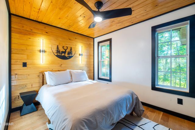 4108 Fox Hunters Lane, Sevierville, TN 37876