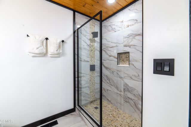 4108 Fox Hunters Lane, Sevierville, TN 37876