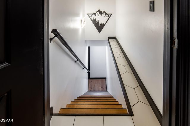 4108 Fox Hunters Lane, Sevierville, TN 37876