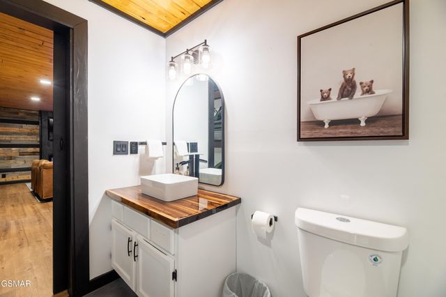 4108 Fox Hunters Lane, Sevierville, TN 37876