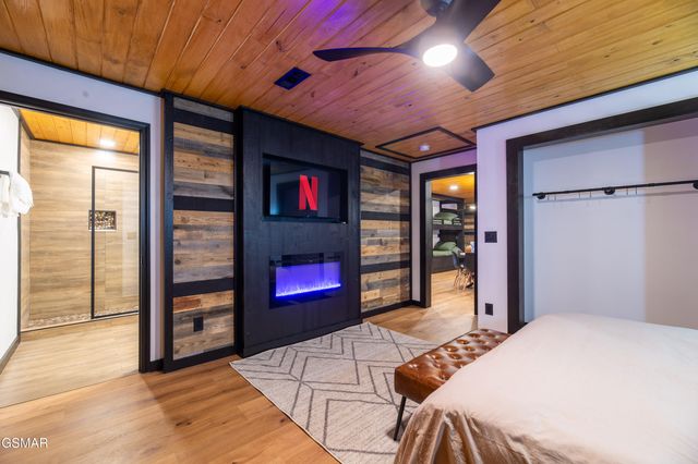 4108 Fox Hunters Lane, Sevierville, TN 37876