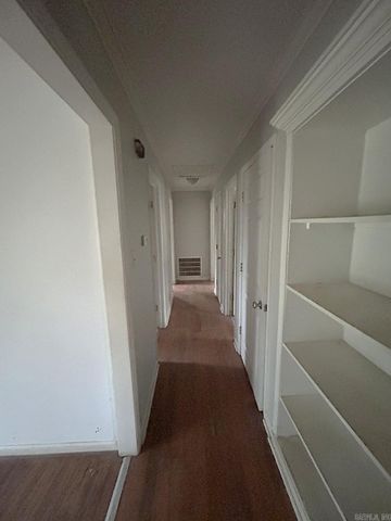 26 Dellwood Drive, Little Rock, AR 72209