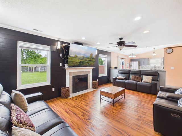 6505 Hazelhatch Drive, Indianapolis, IN 46268