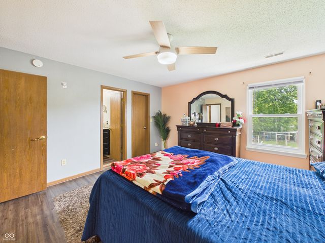 6505 Hazelhatch Drive, Indianapolis, IN 46268
