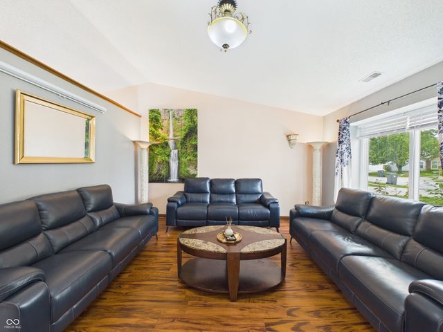 6505 Hazelhatch Drive, Indianapolis, IN 46268