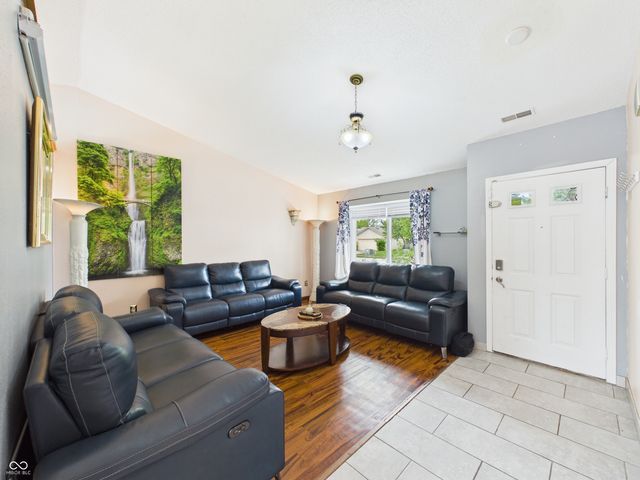 6505 Hazelhatch Drive, Indianapolis, IN 46268