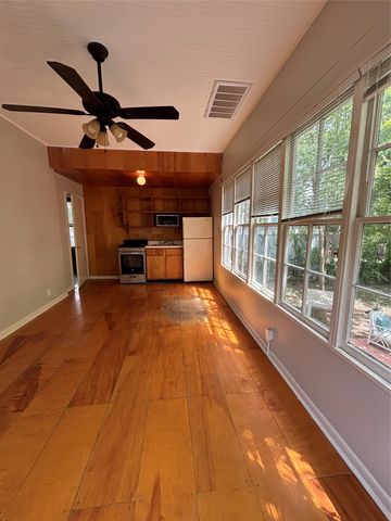 317 W 35th ST B, Austin, TX 78705