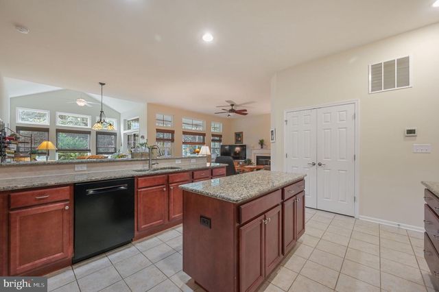 112 POND DR, Milton, DE 19968