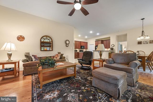 112 POND DR, Milton, DE 19968