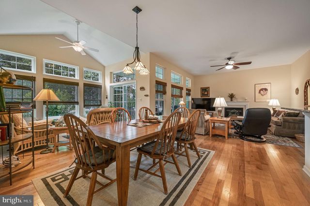 112 POND DR, Milton, DE 19968