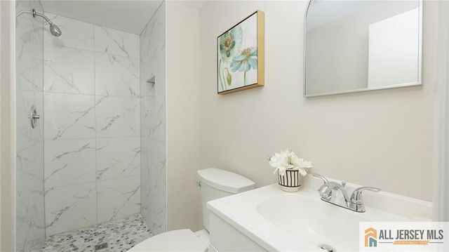 9 Nye Court, Piscataway, NJ 08854