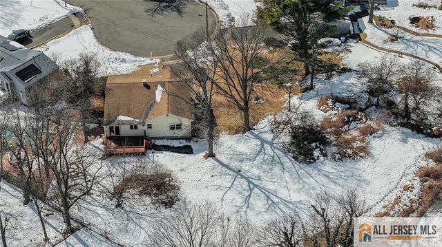 9 Nye Court, Piscataway, NJ 08854