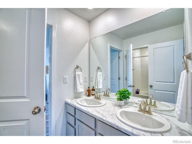 5090 Preserve Place, Firestone, CO 80504