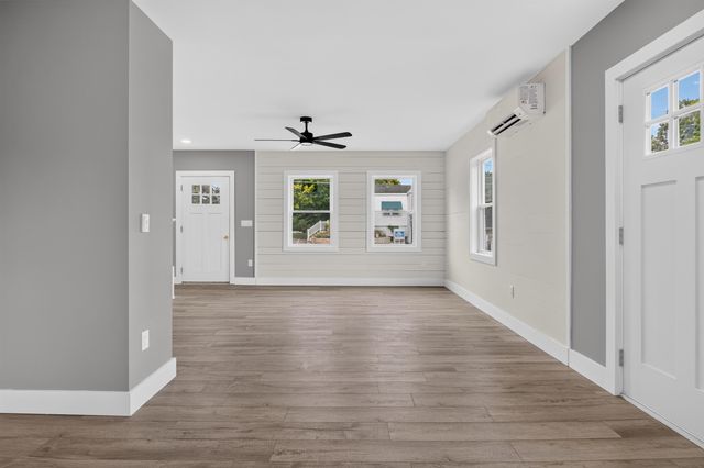 7 Depot Road, East Kingston, NH 03287