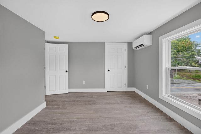 7 Depot Road, East Kingston, NH 03287