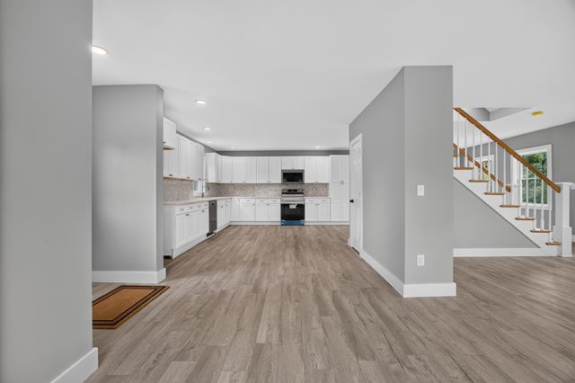 7 Depot Road, East Kingston, NH 03287