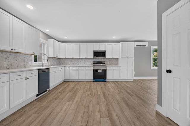 7 Depot Road, East Kingston, NH 03287
