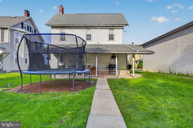 5124 3RD ST, Whitehall, PA 18052