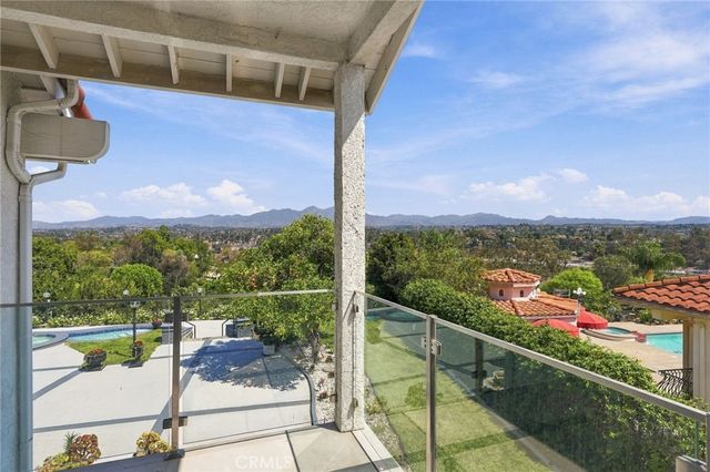25901 Prairestone Drive, Laguna Hills, CA 92653