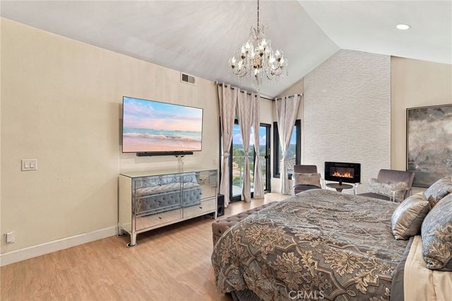 25901 Prairestone Drive, Laguna Hills, CA 92653