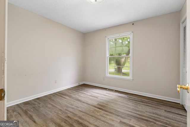 54 Ridgewood Drive, Cleveland, GA 30528