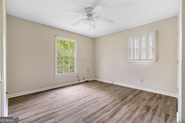 54 Ridgewood Drive, Cleveland, GA 30528