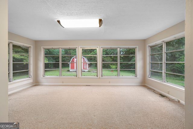 54 Ridgewood Drive, Cleveland, GA 30528