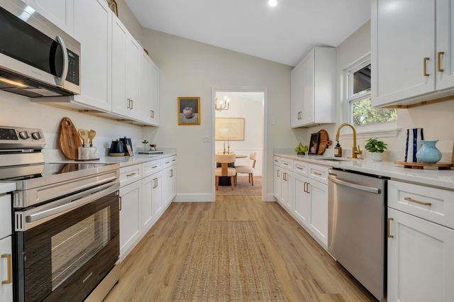 2612 BRENTSHIRE Drive, Tallahassee, FL 32303